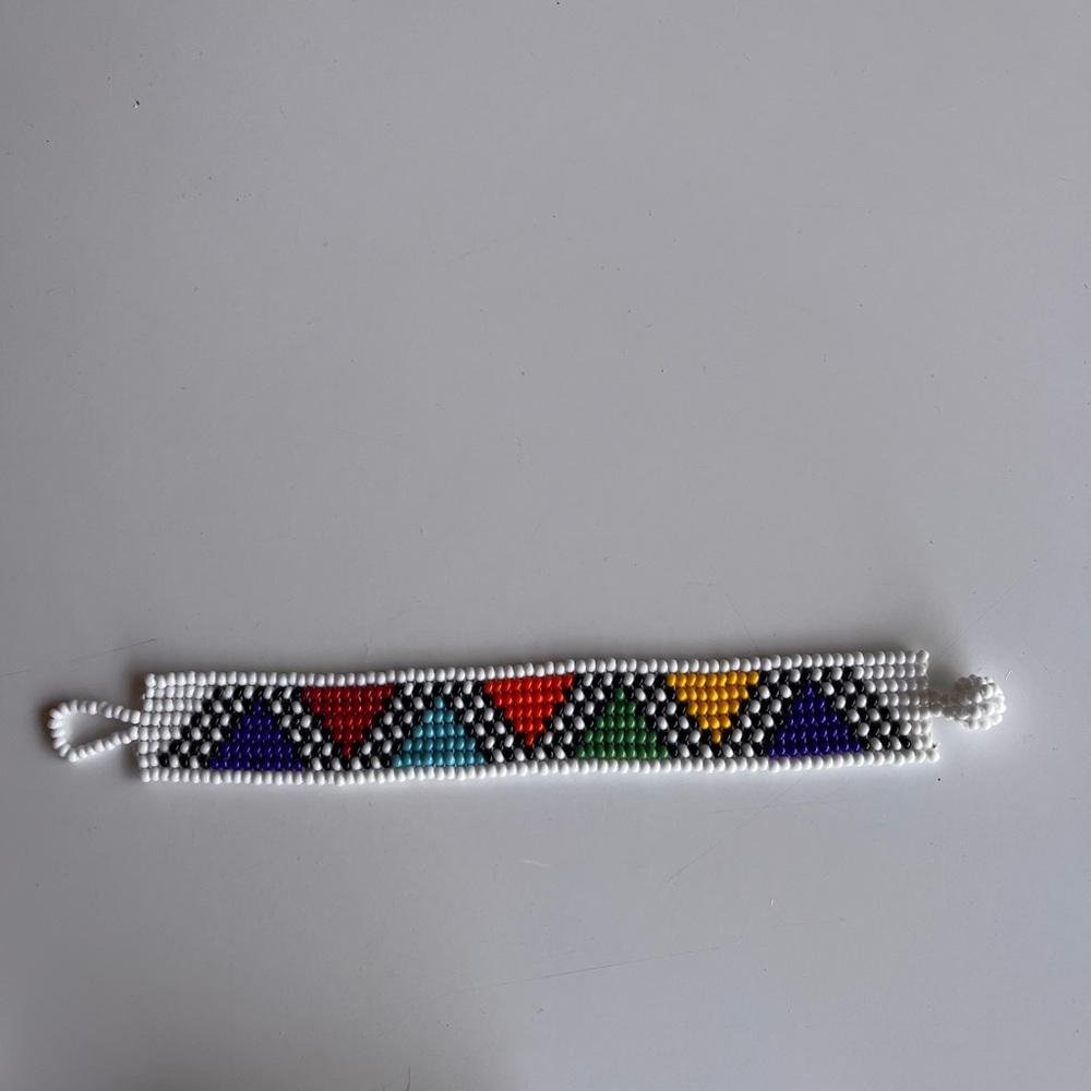 ELEGANT Native Colorful Beaded Bracelet! Handmade in America